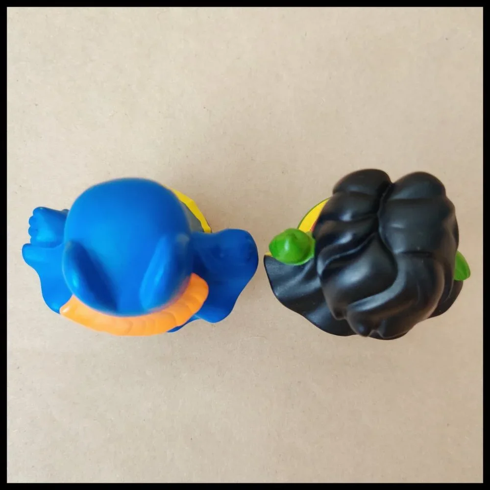 4x Fisher Price Little People -DC Heroes- Superman, Wonder Woman, Batgirl, Robin - Picture 13 of 15